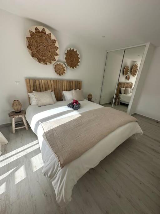 Orient Bay, Appartement Heliconia. كول دي ساك المظهر الخارجي الصورة