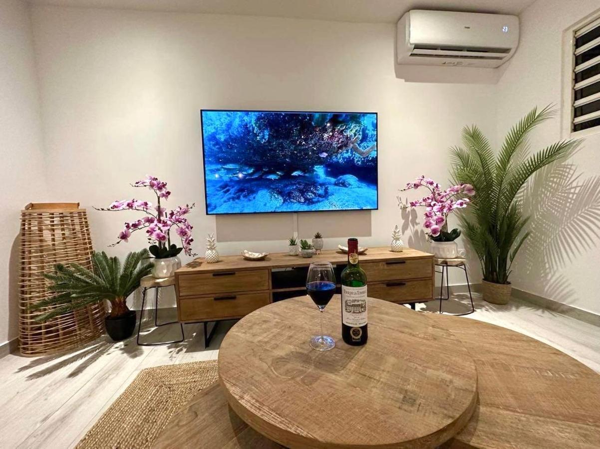 Orient Bay, Appartement Heliconia. كول دي ساك المظهر الخارجي الصورة